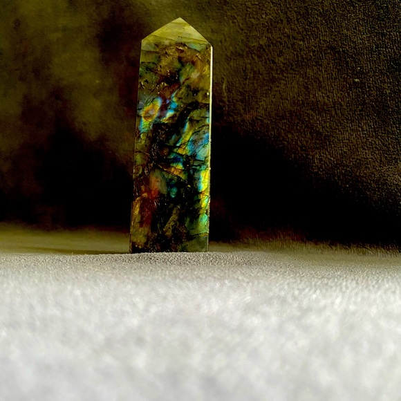 Labradorite Tower - Picture 5 of 6